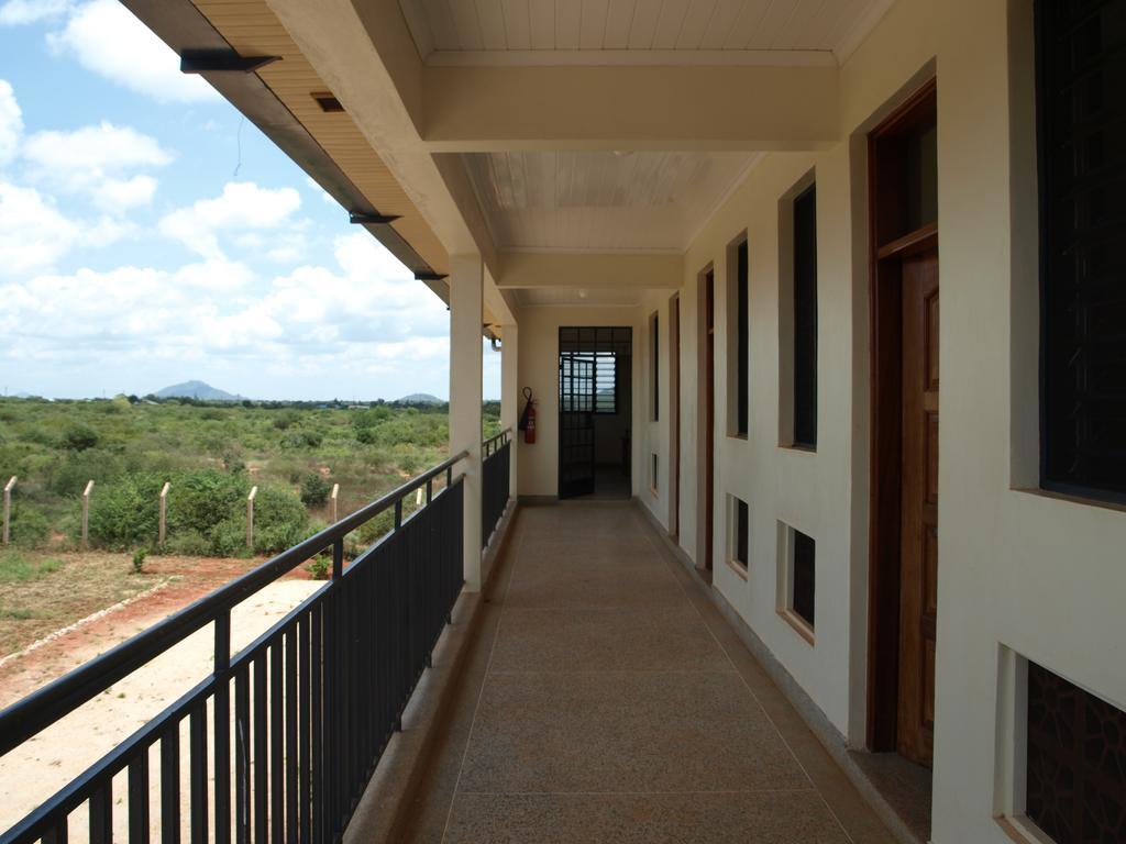 Voi Lutheran Guesthouse Exterior photo